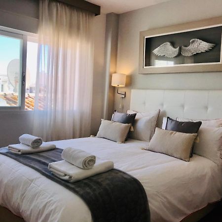 בנאלמדנה Luxury Apartament In Marina מראה חיצוני תמונה