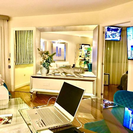 בנאלמדנה Luxury Apartament In Marina מראה חיצוני תמונה